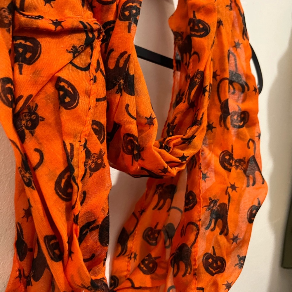 Halloween Women’s Infinity Wrap Cowl Scarves Trio Bundle Sugar Skull Pumpkin Bat - Picture 8 of 12